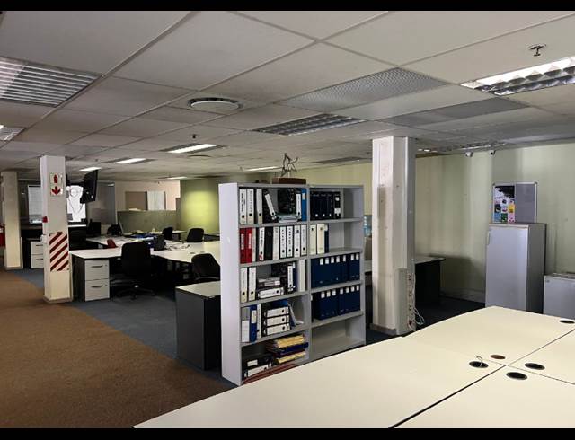 2,526M² OFFICE TO LET IN CAPE TOWN CITY CENTRE