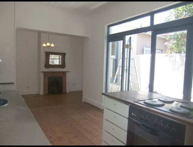 2 bed property to rent in OBSERVATORY