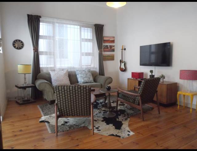 2 bed property to rent in OBSERVATORY