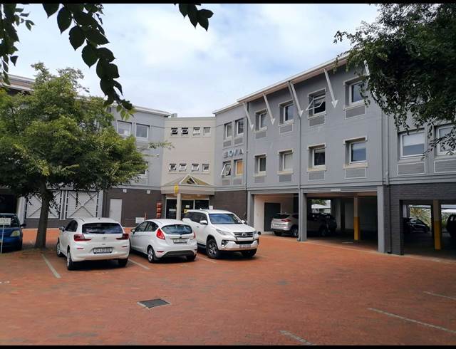 254M² OFFICE TO LET IN TYGER VALLEY