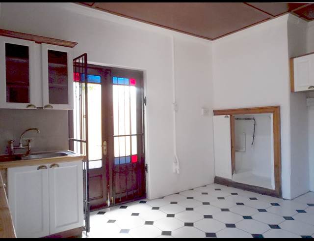 4 bed property to rent in OBSERVATORY