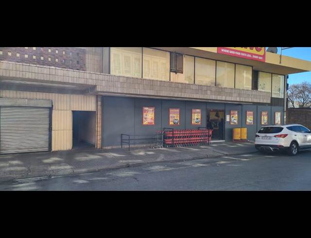 450M² OFFICE TO LET IN KRUGERSDORP CENTRAL