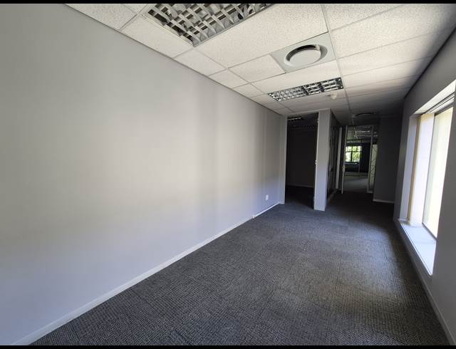 474M² OFFICE TO LET IN SANDTON CENTRAL