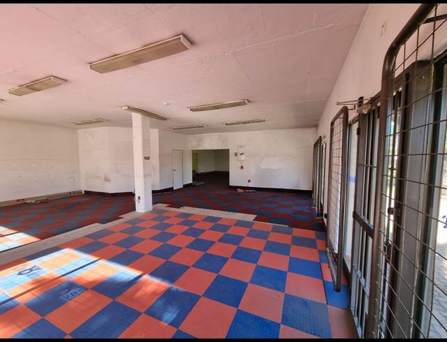 350M² OFFICE TO LET IN ALBERTON NORTH