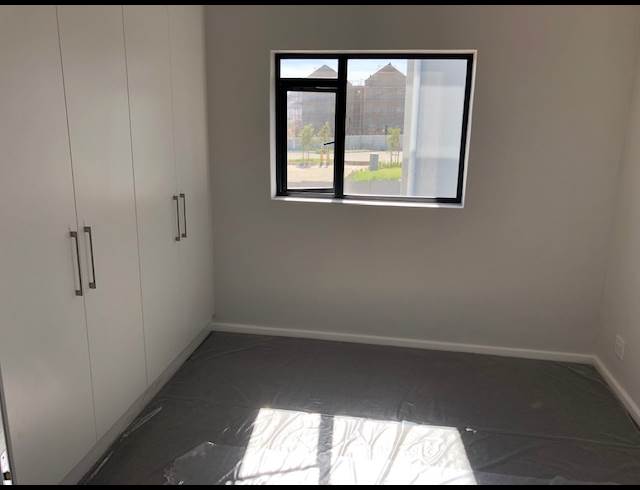 2 BEDROOM PROPERTY TO RENT IN BURGUNDY ESTATE