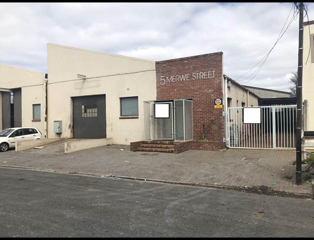350M² WAREHOUSE TO LET IN OTTERY