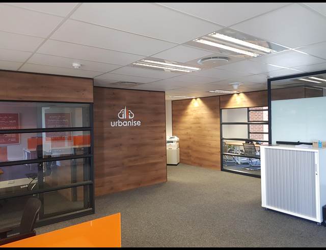 168M² OFFICE TO LET IN CENTURY CITY