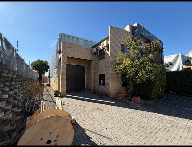 348M² WAREHOUSE TO LET IN BARBEQUE DOWNS