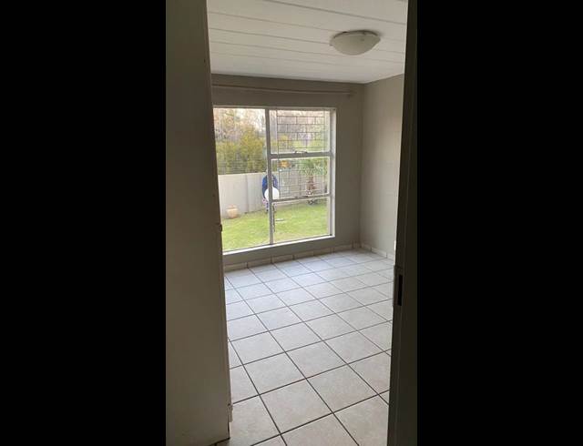 3 BEDROOM PROPERTY TO RENT IN VANDERBIJLPARK SW 5