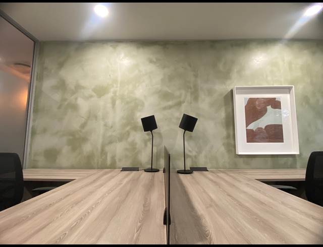 14M² BUSINESS CENTRE TO LET IN BALLITO CENTRAL