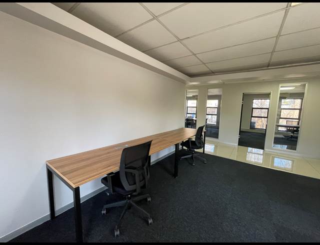 235M² OFFICE TO LET IN HURLINGHAM