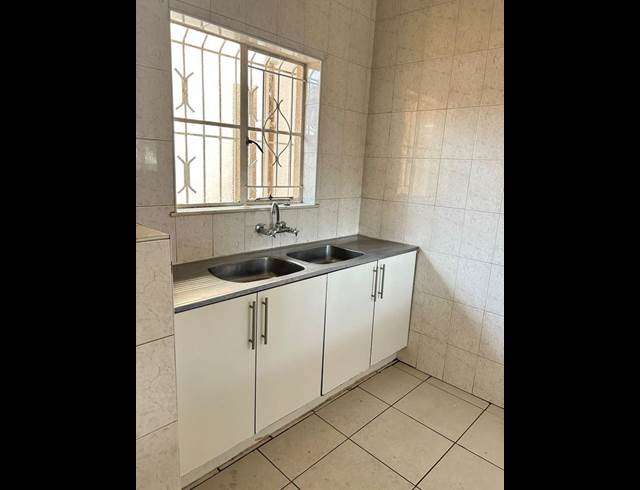 4 BEDROOM PROPERTY TO RENT IN EDENVALE