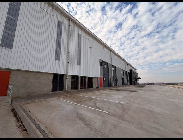 22,455M² WAREHOUSE TO LET IN WITFONTEIN