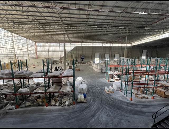 7,600M² WAREHOUSE TO LET IN LOUWLARDIA