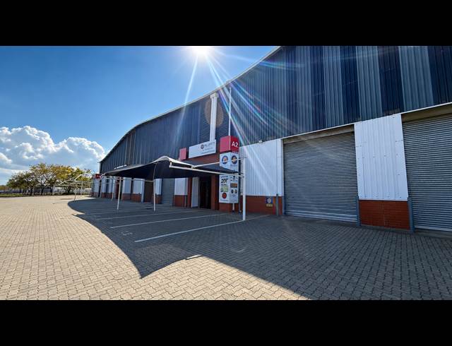284M² WAREHOUSE TO LET IN MEADOWDALE