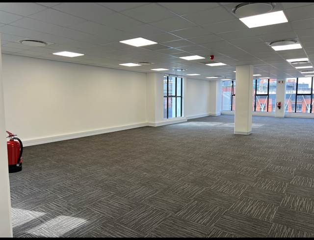 185M² OFFICE TO LET IN MELROSE ARCH