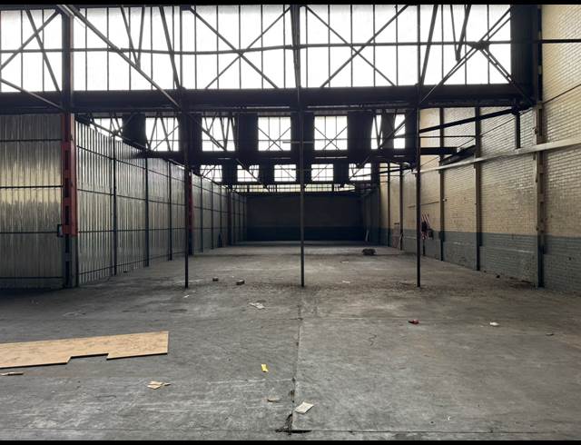 2,500M² WAREHOUSE TO LET IN BOOYSENS RESERVE