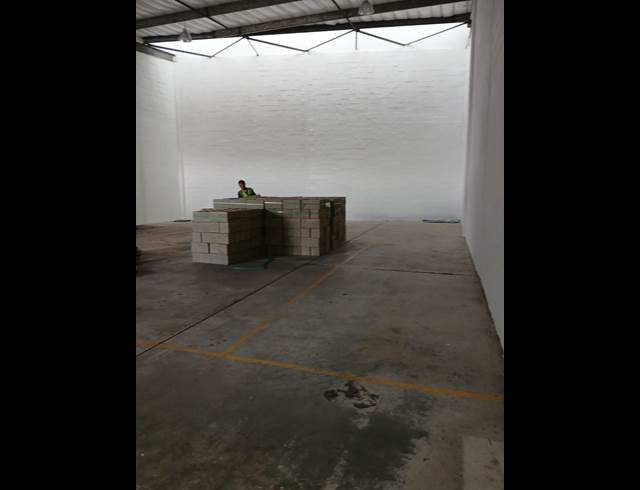 296M² WAREHOUSE TO LET IN RED HILL