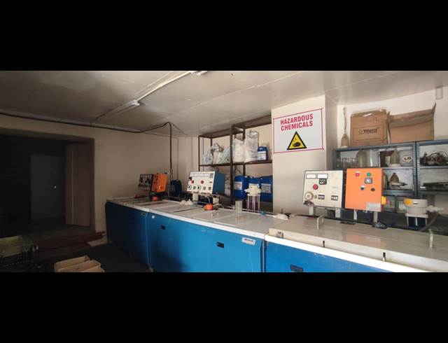 800M² OFFICE TO LET IN ALBERTON NORTH