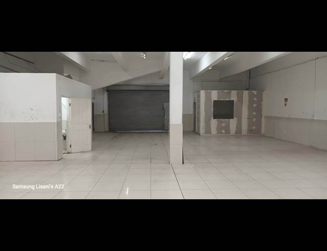 290M² WORKSHOP TO LET IN DURBAN CENTRAL