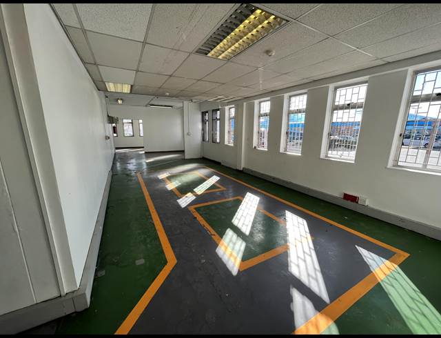 6,931M² WAREHOUSE TO LET IN EPPING INDUSTRIAL