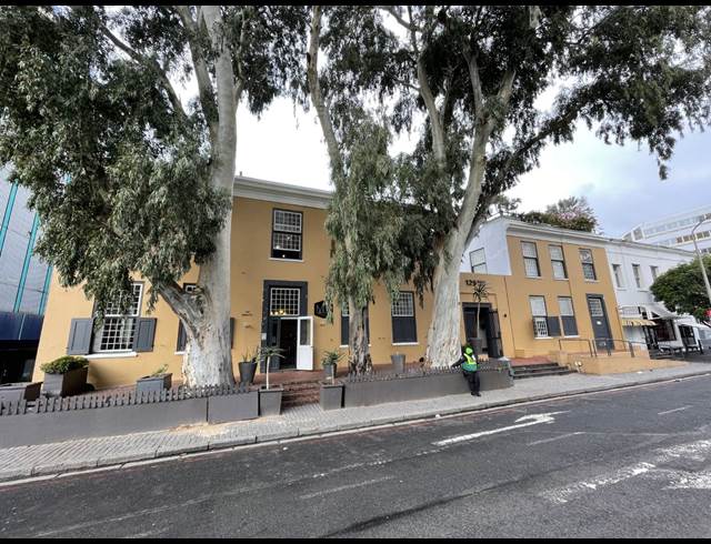 796M² OFFICE TO LET IN CAPE TOWN CITY CENTRE