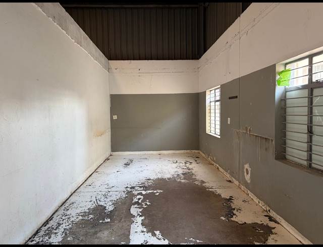 219M² WAREHOUSE TO LET IN CITY DEEP