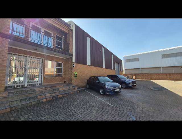435M² WAREHOUSE TO LET IN ANDERBOLT