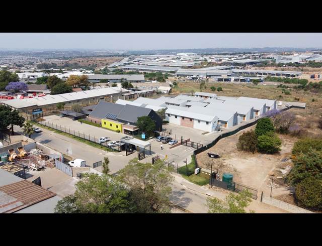 15M² WAREHOUSE TO LET IN KYA SANDS