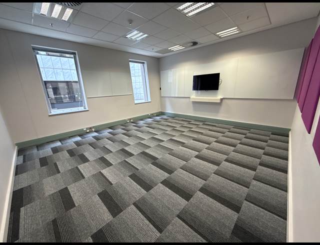 1,418M² OFFICE TO LET IN SANDTON CENTRAL