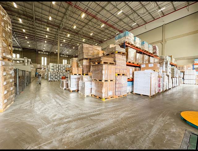 2,730M² WAREHOUSE TO LET IN GLEN ANIL
