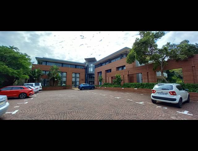 307M² OFFICE TO LET IN WOODMEAD