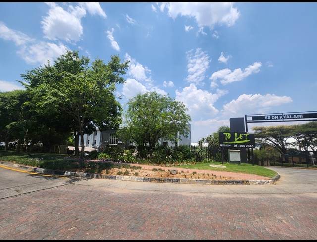 365M² OFFICE TO LET IN KYALAMI