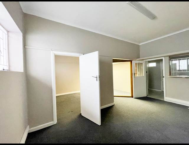 Office property to rent in WORCESTER CENTRAL