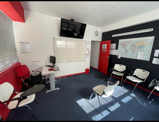400M² OFFICE TO LET IN CAPE TOWN CITY CENTRE