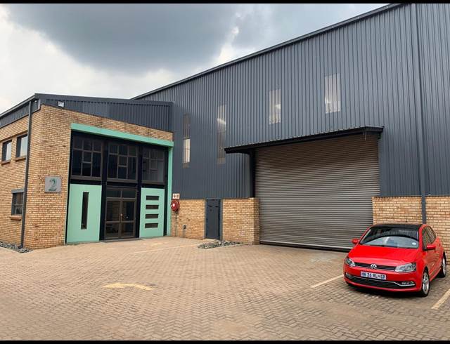 1,000M² WAREHOUSE RENTED IN ALRODE SOUTH