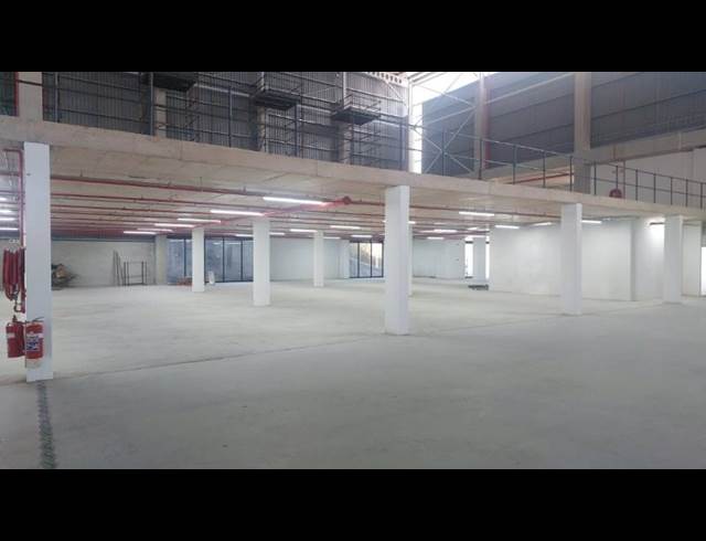 19,934.40M² WAREHOUSE TO LET IN RED HILL