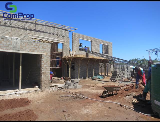 583M² MINI FACTORY TO LET IN BALLITO CENTRAL