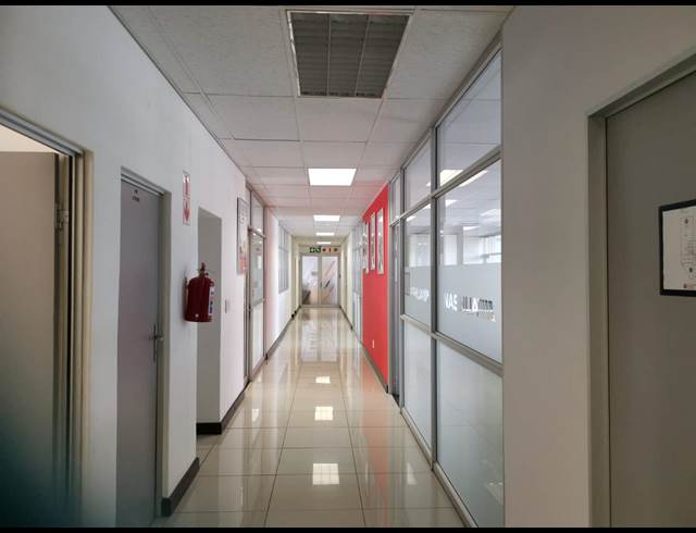 2,000M² OFFICE TO LET IN NELSPRUIT CENTRAL