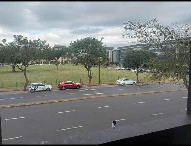 1 BEDROOM APARTMENT TO LET IN UMHLANGA RIDGE