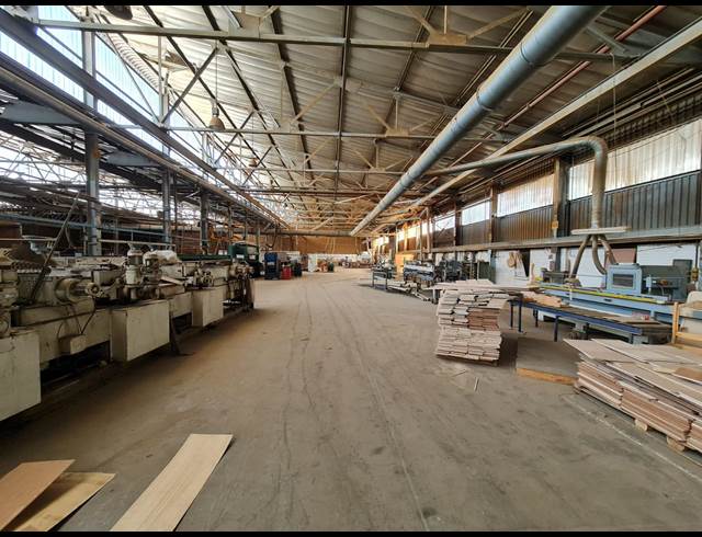 2,317M² WAREHOUSE TO LET IN WADEVILLE