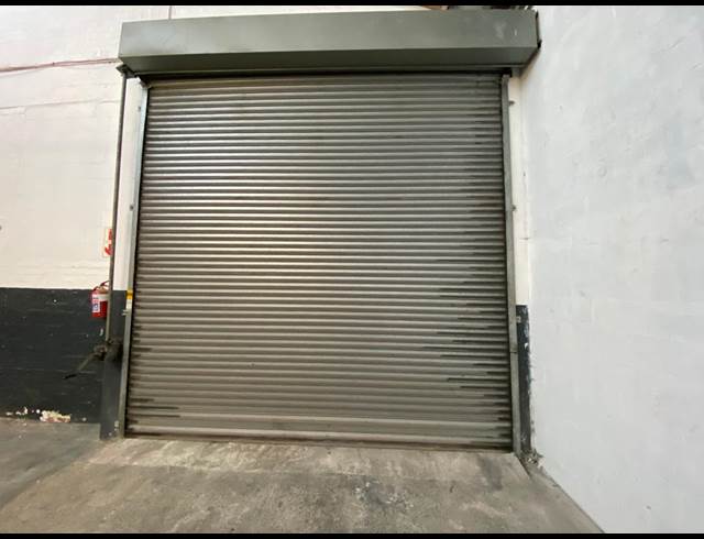 110M² WAREHOUSE TO LET IN EPPING INDUSTRIAL