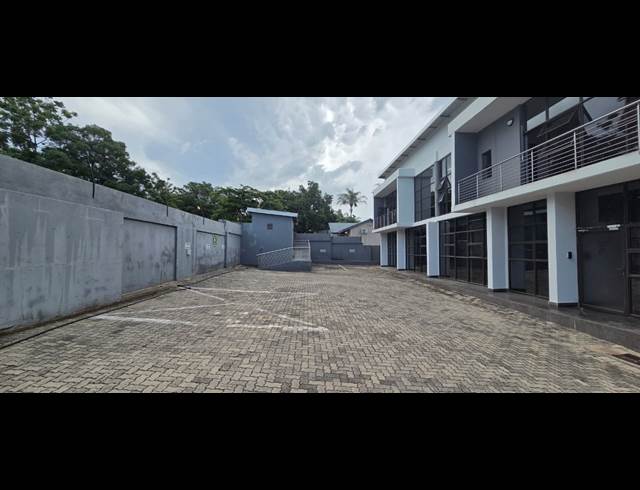 173M² OFFICE TO LET IN SONHEUWEL