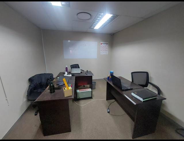 150M² OFFICE TO LET IN TIJGER VALLEI