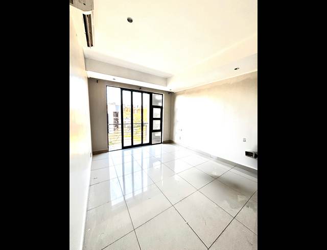 2 BEDROOM APARTMENT TO LET IN SANDTON CENTRAL