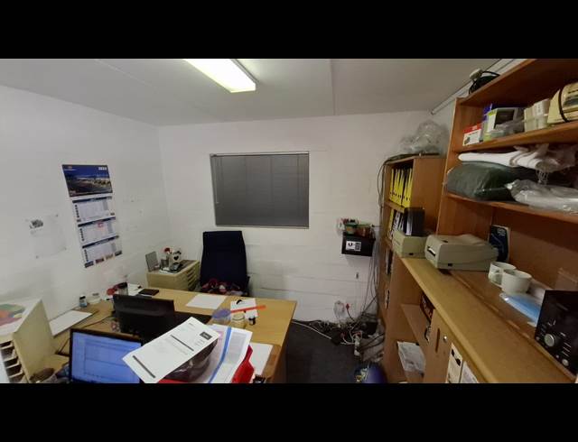 156M² FACTORY RENTED IN BRACKENFELL CENTRAL