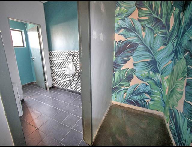400M² SHOWROOM TO LET IN KRAMERVILLE