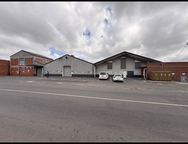 4,527M² WAREHOUSE TO LET IN BEACONVALE