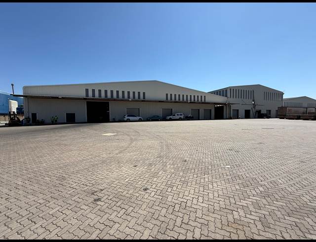 25,539M² WAREHOUSE TO LET IN MOBENI