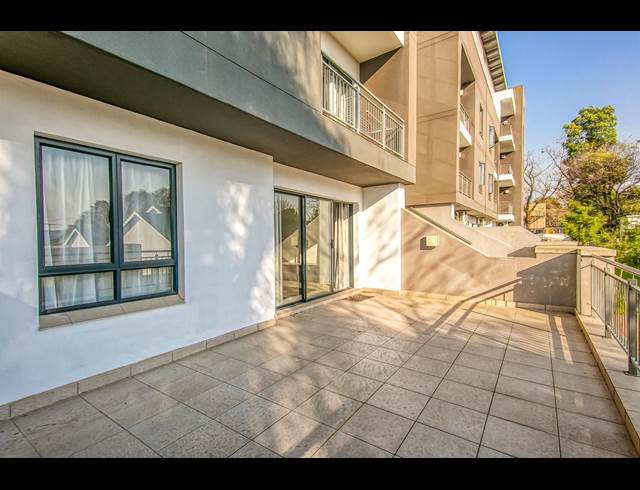 2 BEDROOM APARTMENT RENTED IN RIVONIA